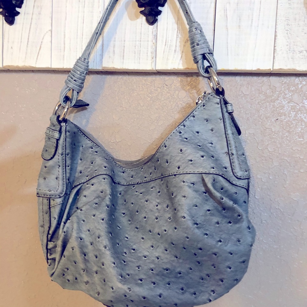 Guess purse - Picture 2 of 2
